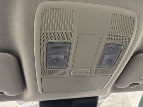 Used 2017 Toyota Yaris iA image 39