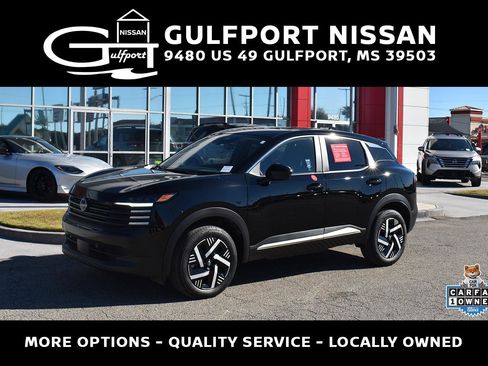 Certified 2025 Nissan Kicks SV image 1