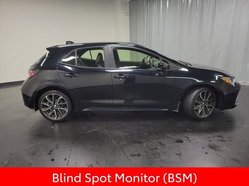 Used 2021 Toyota Corolla XSE FWD image 9
