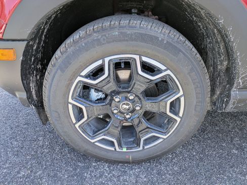 New 2025 Ford Bronco Sport Outer Banks w/ Outer Banks Tech Package+ AWD/4WD image 10