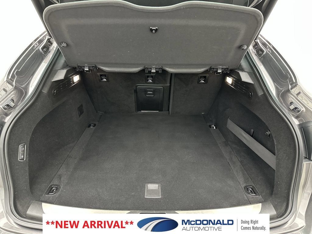Used 2021 Maserati Levante S GranSport AWD/4WD image 23