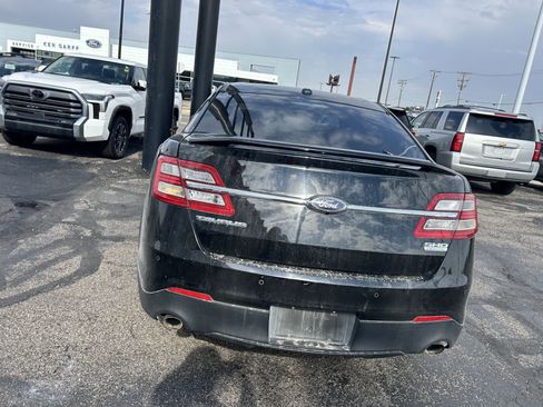 Used 2018 Ford Taurus SHO AWD/4WD image 4