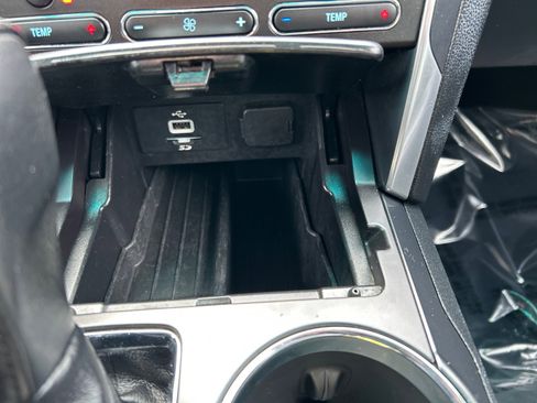 Used 2016 Ford Explorer Sport image 33