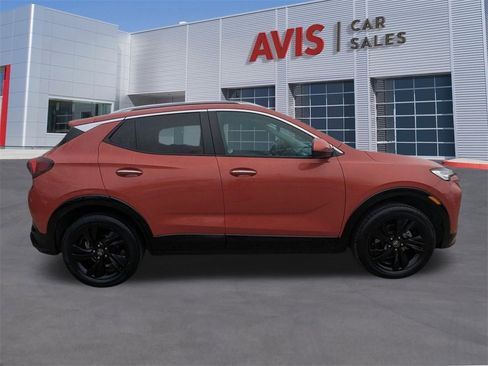 Used 2024 Buick Encore GX Sport Touring image 5