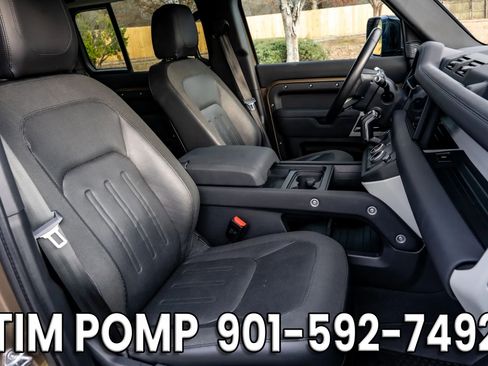 Used 2020 Land Rover Defender 110 SE image 18