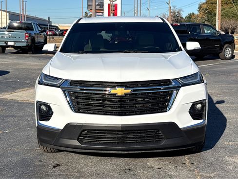 Used 2023 Chevrolet Traverse LS w/ Safety Package image 2