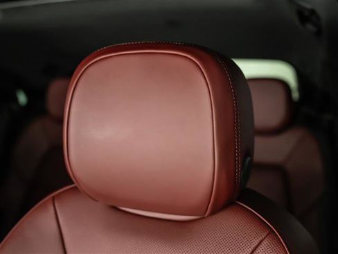 New 2026 Porsche Cayenne S image 22