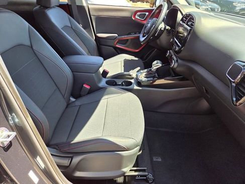 Used 2020 Kia Soul GT-Line Turbo FWD image 16