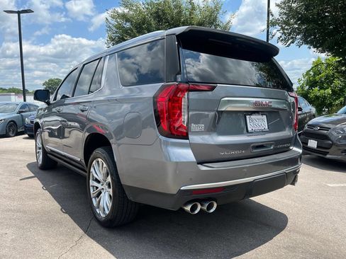Used 2022 GMC Yukon Denali AWD/4WD image 3