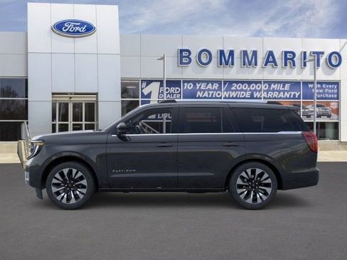 New 2026 Ford Expedition Platinum w/ Driver's Package AWD/4WD image 3