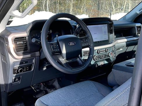 Used 2025 Ford F150 XL image 18