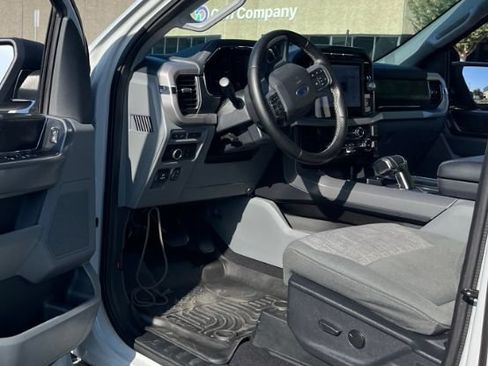 Used 2023 Ford F150 Lightning XLT AWD/4WD image 5