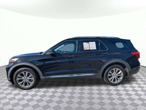 Used 2021 Ford Explorer Limited w/ Equipment Group 301A RWD image 6
