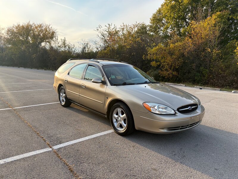 Used 2001 Ford Taurus SE FWD image 7