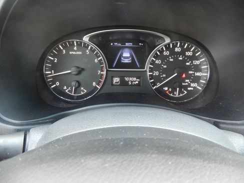 Used 2014 Nissan Pathfinder SL w/ SL Premium Package AWD/4WD image 4