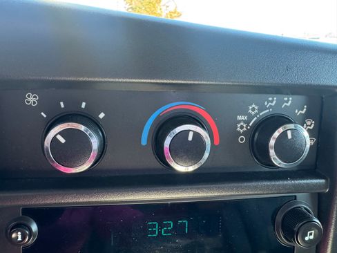 Used 2012 Chevrolet Express 3500 image 14