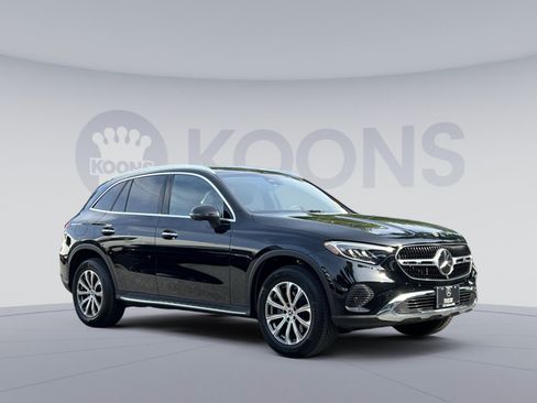 Certified 2026 Mercedes-Benz GLC 300 4MATIC image 2