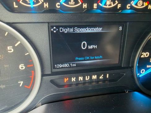 Used 2015 Ford F150 XLT w/ Equipment Group 302A Luxury AWD/4WD image 19