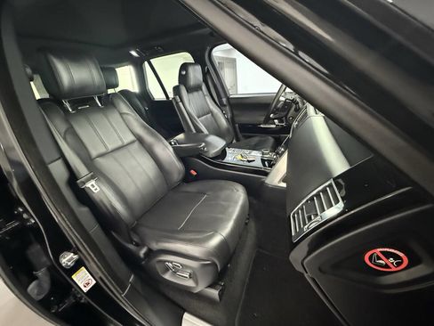 Used 2014 Land Rover Range Rover Supercharged image 9