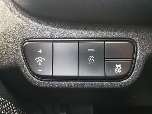 Certified 2024 Kia Seltos LX AWD/4WD image 29