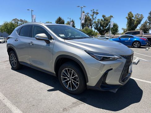 Used 2025 Lexus NX 350h AWD w/ Cold Area Package image 3