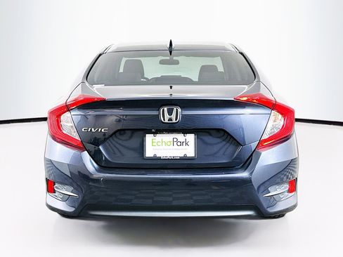 Used 2018 Honda Civic EX image 7