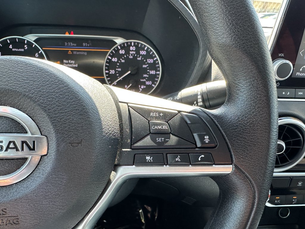 Used 2023 Nissan Sentra SV FWD image 25
