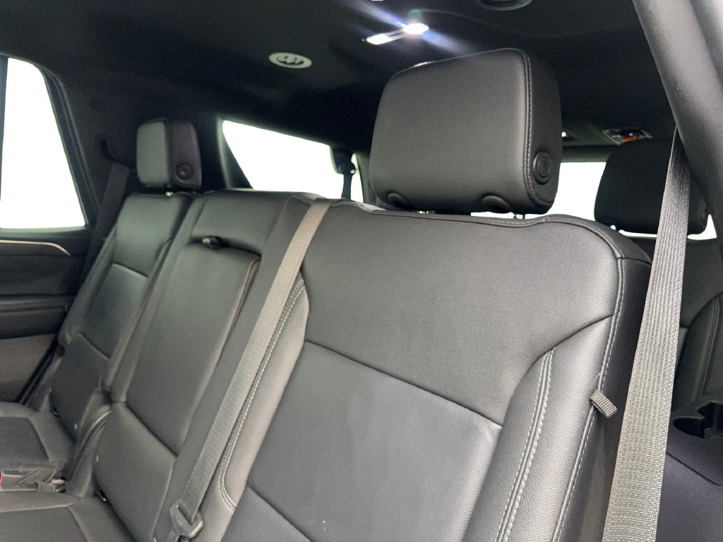Used 2024 Chevrolet Tahoe LT AWD/4WD image 36