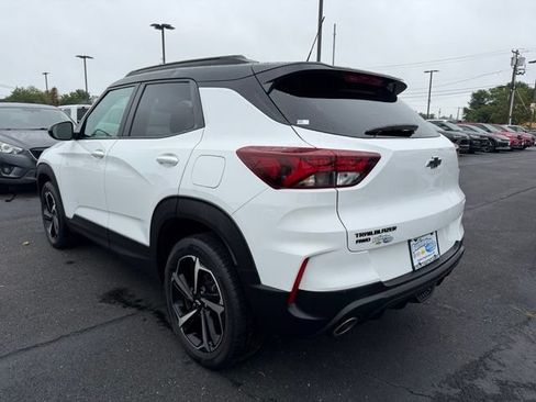 Certified 2023 Chevrolet TrailBlazer RS w/ Convenience Package AWD/4WD image 7