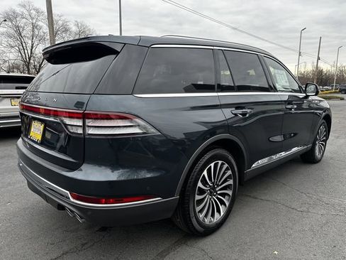 Certified 2023 Lincoln Aviator Reserve w/ Equipment Group 201A image 5