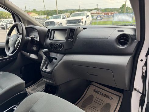 Used 2020 Nissan NV200 SV w/ Back Door Glass Package FWD image 15