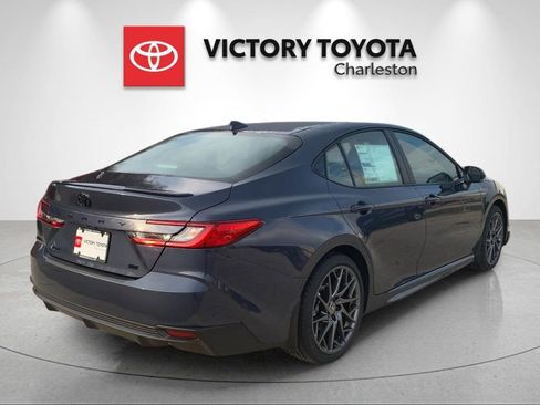 New 2026 Toyota Camry SE FWD image 7