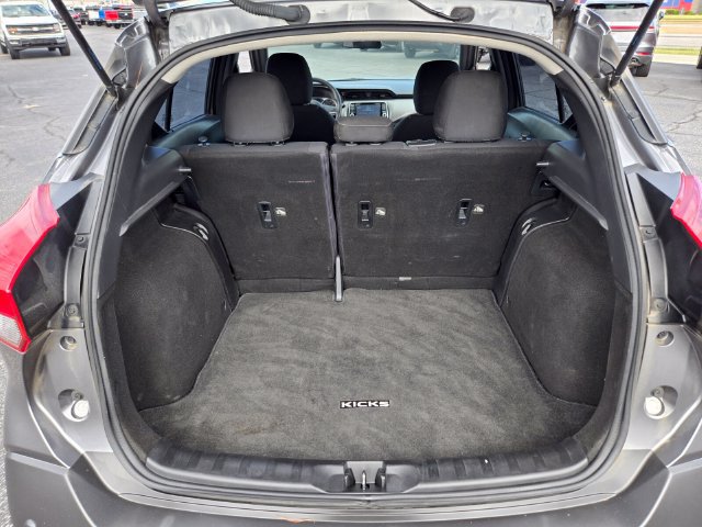 Used 2020 Nissan Kicks S FWD image 15