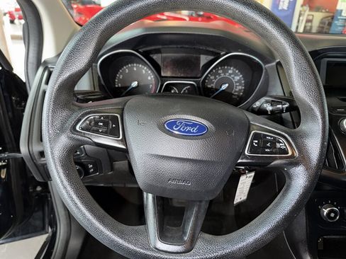 Used 2016 Ford Focus S image 14