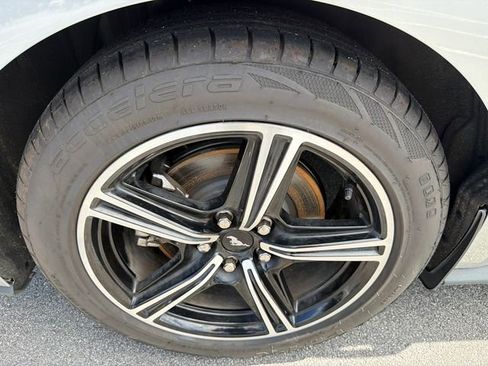 Used 2024 Ford Mustang Premium image 16