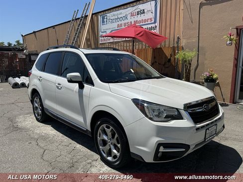 Used 2017 Subaru Forester 2.5i Touring AWD/4WD image 2