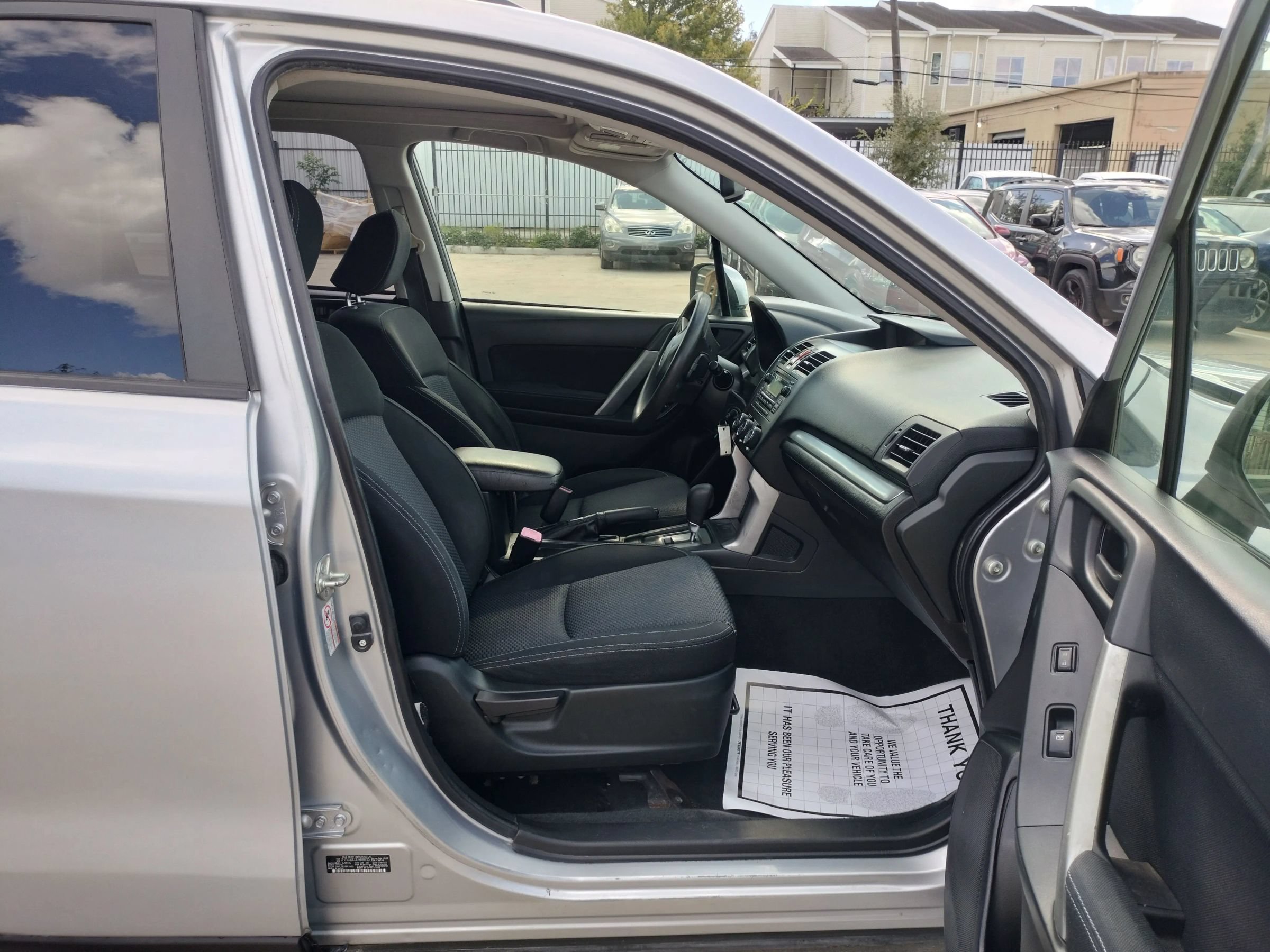 Used 2014 Subaru Forester 2.5i Premium AWD/4WD image 31