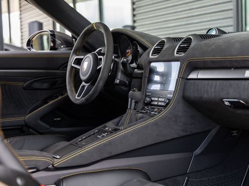 Certified 2024 Porsche 718 Boxster Spyder RS RWD image 53
