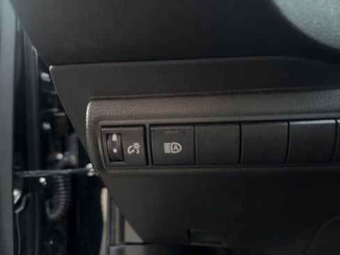 Used 2023 Toyota Corolla LE image 20