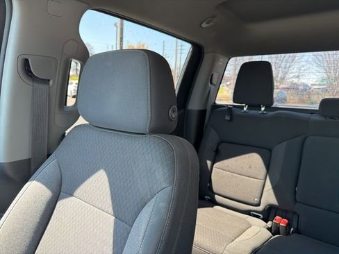 Used 2021 Chevrolet Silverado 1500 LT Trail Boss image 18