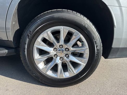 Used 2024 Chevrolet Tahoe Premier AWD/4WD image 29