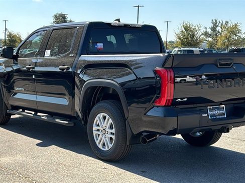 New 2026 Toyota Tundra SR5 image 9