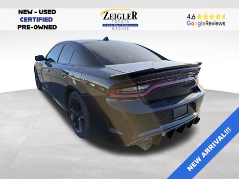 Used 2018 Dodge Charger R/T Scat Pack RWD image 5