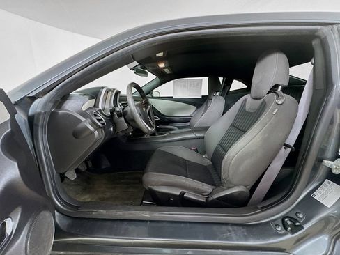 Used 2015 Chevrolet Camaro LS RWD image 12