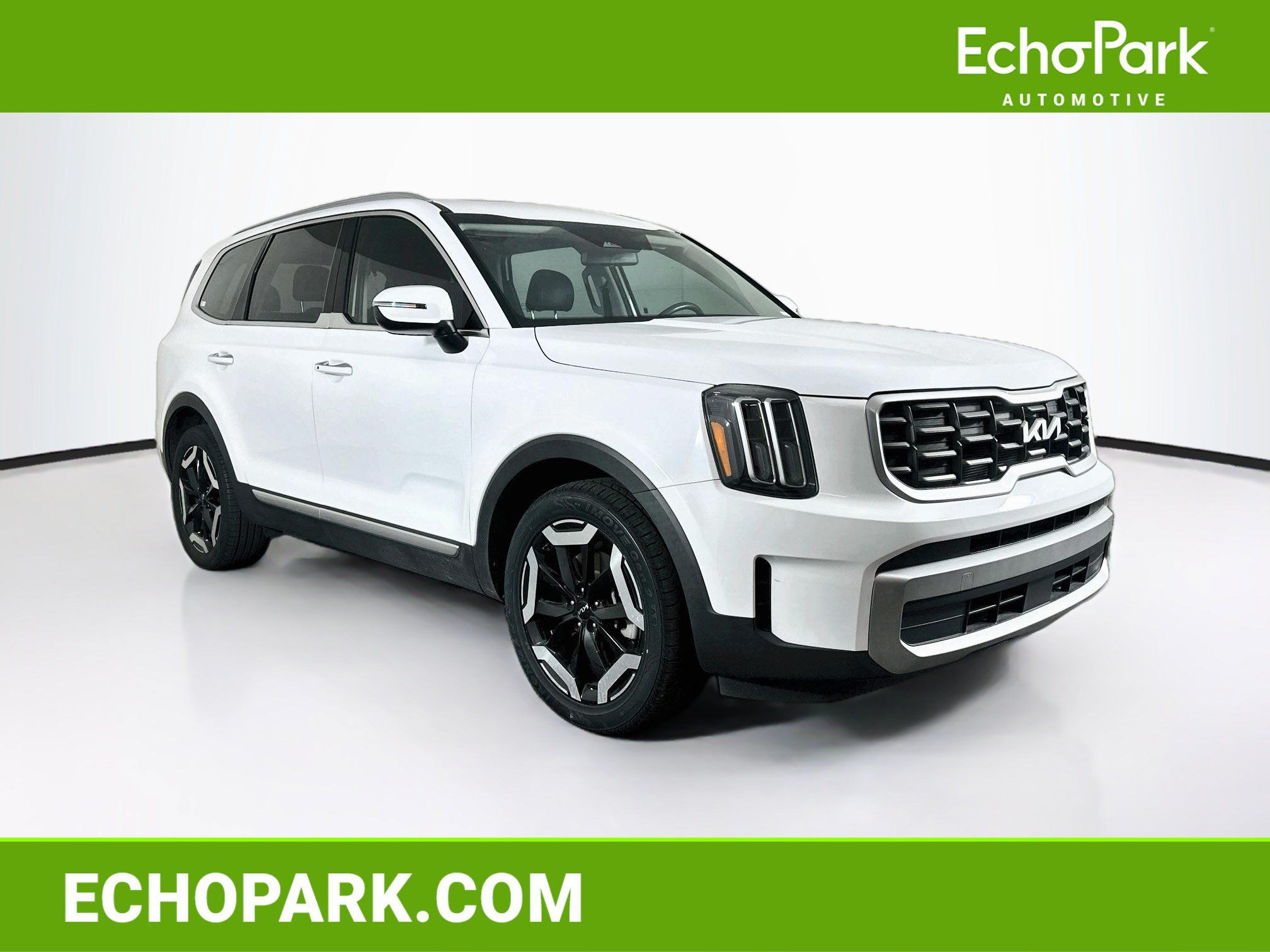 Used 2023 Kia Telluride S w/ S Sunroof Package FWD image 1