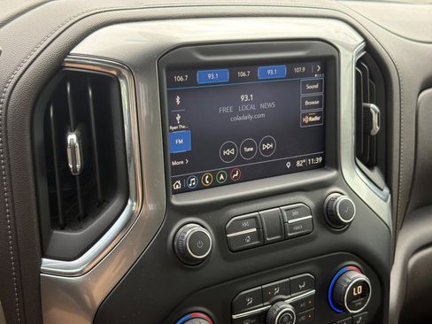 Used 2019 Chevrolet Silverado 1500 LTZ w/ LTZ Premium Package RWD image 22