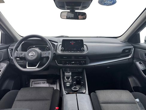 Used 2024 Nissan Rogue SV AWD/4WD image 12