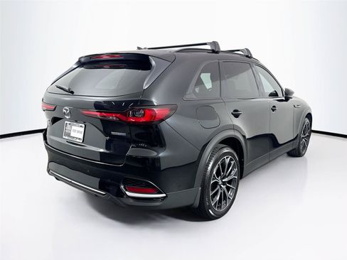Used 2025 MAZDA CX-70 Plug-In Hybrid w/ Premium Plus AWD/4WD image 2