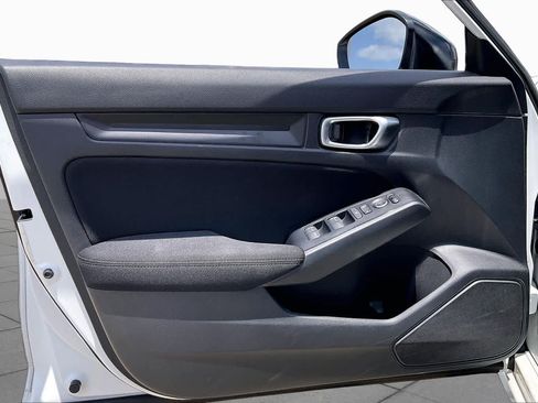 Used 2023 Honda Civic Sport image 20