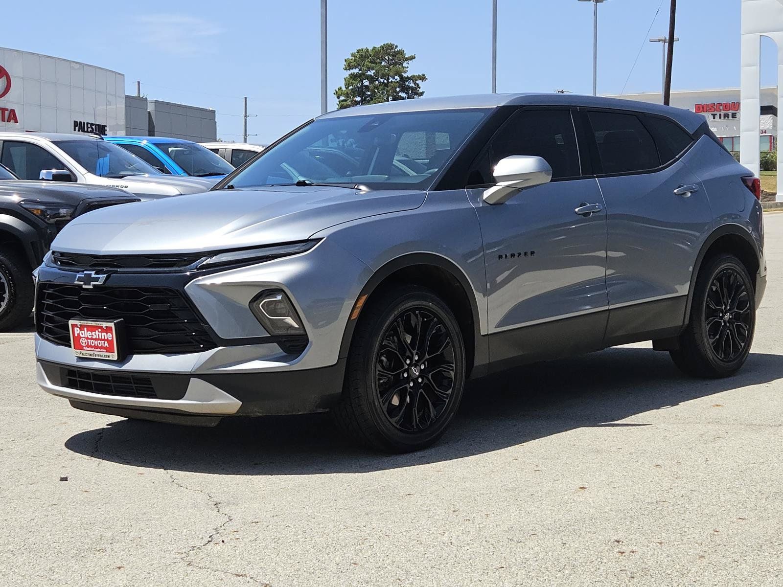 Used 2024 Chevrolet Blazer LT w/ LPO, Black Sport Package FWD image 3
